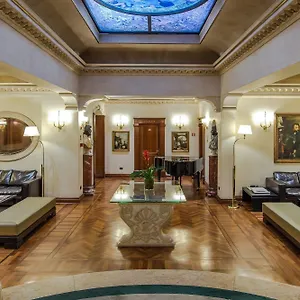 Hotel River Palace, Roma