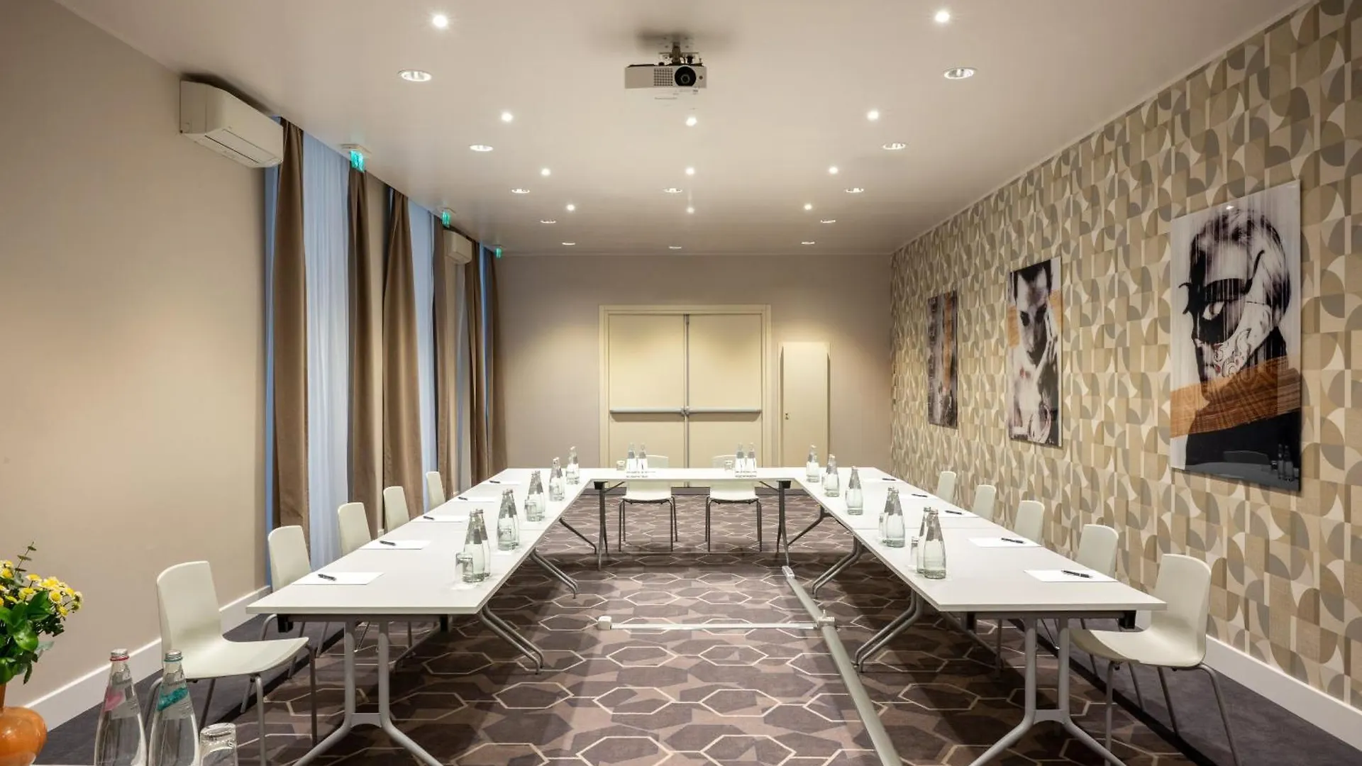 Leonardo Boutique Hotel Rome Monti 4*,  이탈리아